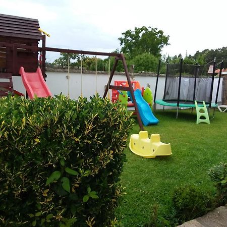 Apartamentos Barrosa ポルトノボ エクステリア 写真